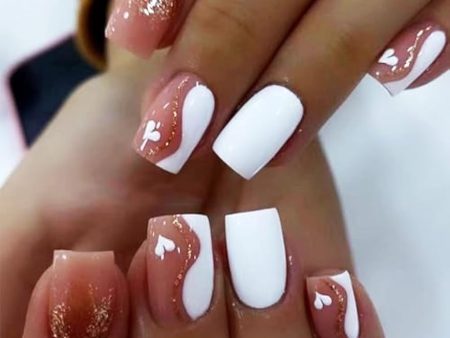 White Love Heart Short Square Press on Nails, Glossy Nude Glitter False Nails Gel Glue on Nails with Sparkly Curve Line Design, White Solid Color Manicure Art Fake Nails Stick on Nails for Women Girls Cheap