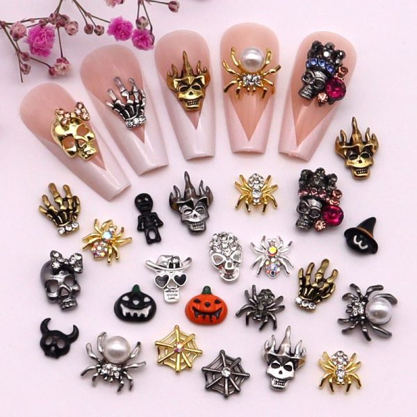 10-Pcs Halloween Ornaments 3D Metal Nail Art Decorations Gold Silver Black Skull Spider Hand Skeleton Design Nail Accessories Sale